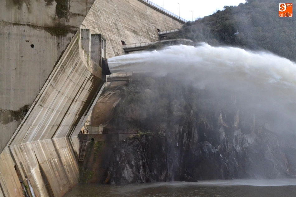 Foto 10 - Irue&ntilde;a acelera el ritmo de desembalse de agua tras superar el 80% de su capacidad  