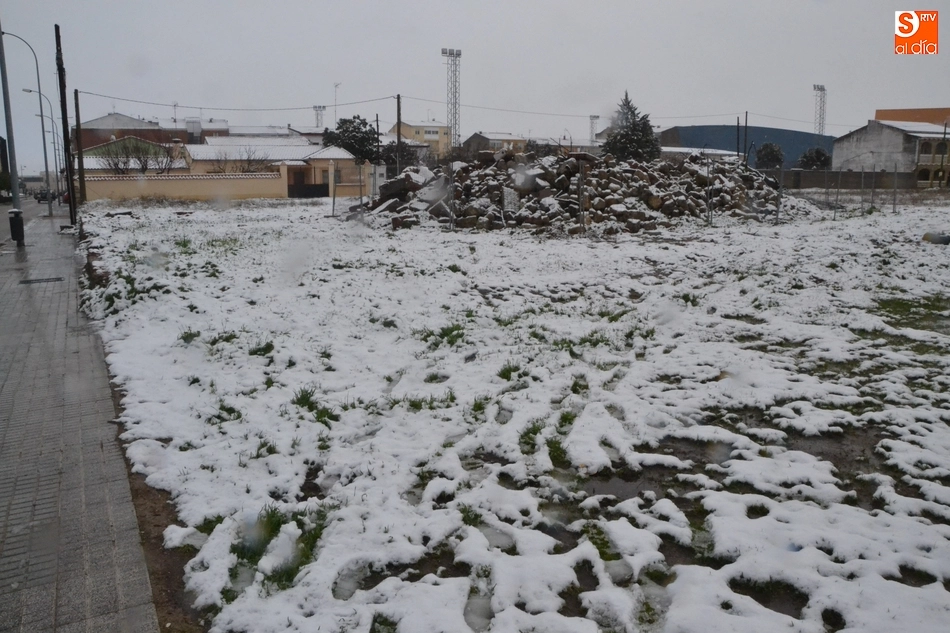Foto 8 - Ciudad Rodrigo amanece con una espectacular y sorpresiva nevada  