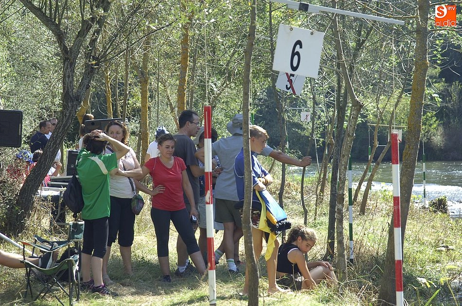Foto 2 - El Vado acoge un a&ntilde;o m&aacute;s una prueba de las Copas de Castilla y Le&oacute;n de Pirag&uuml;ismo  