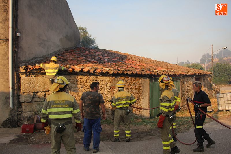 Foto 6 - El incendio de la madrugada del pasado domingo en Aldeadávila fue intencionado  