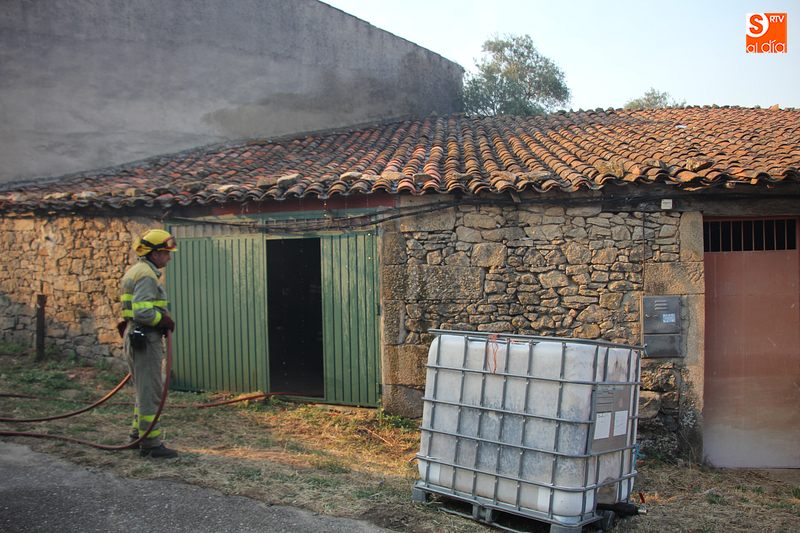 Foto 5 - El incendio de la madrugada del pasado domingo en Aldeadávila fue intencionado  