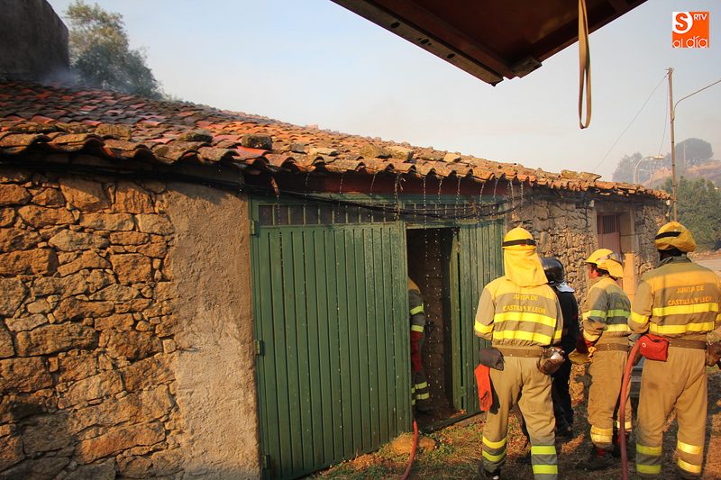 Foto 2 - El incendio de la madrugada del pasado domingo en Aldeadávila fue intencionado  