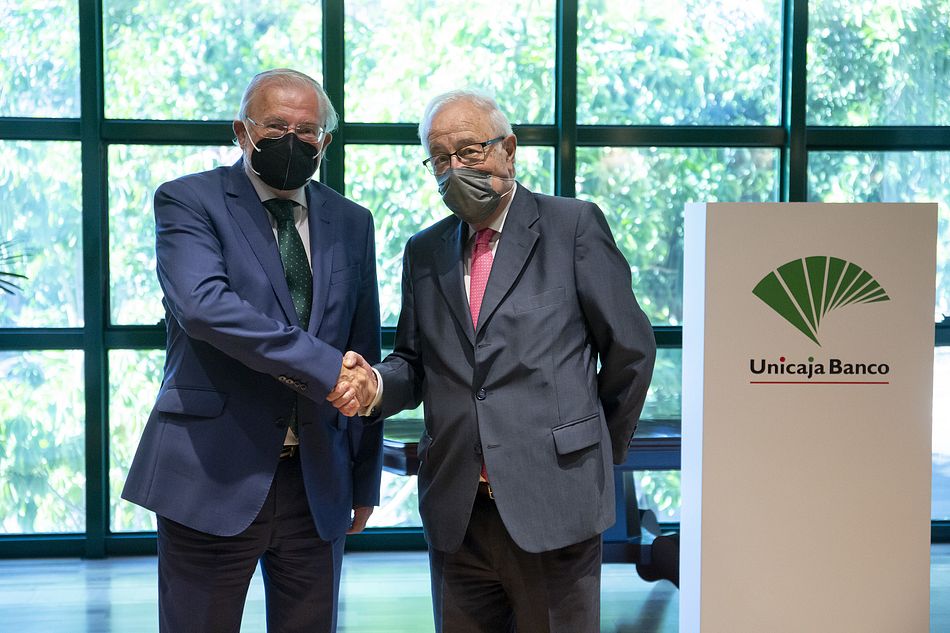 Foto 2 - Unicaja Banco culmina la integración legal de Liberbank