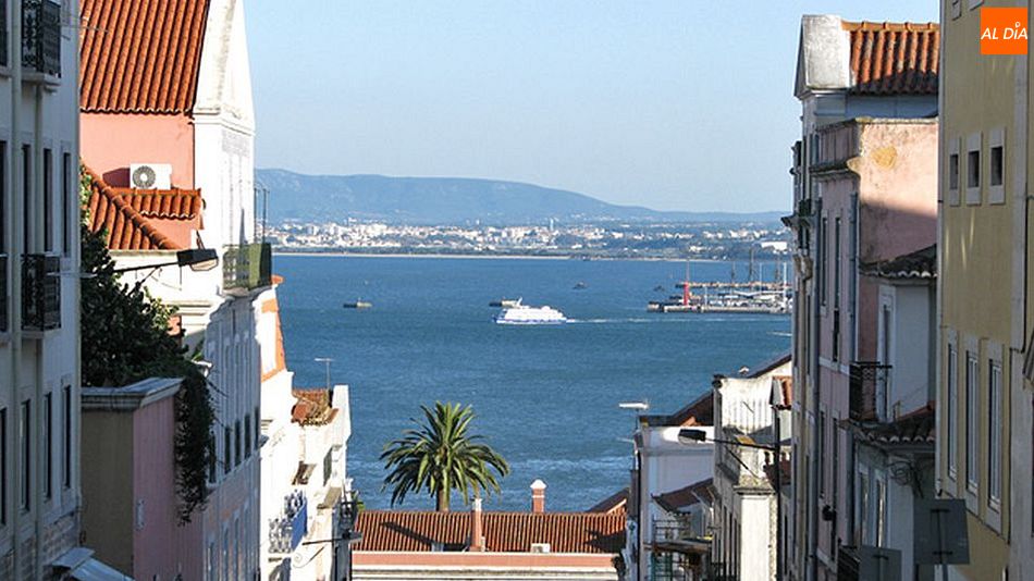 Vista de la margen sur de Lisboa | MARTÍN-GARAY