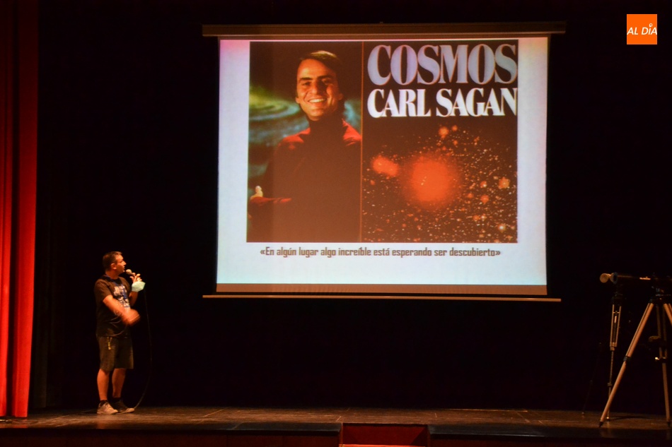 Foto 3 - Arranca con una tanda de conferencias el gran fin de semana de inauguración del Sistema Solar  