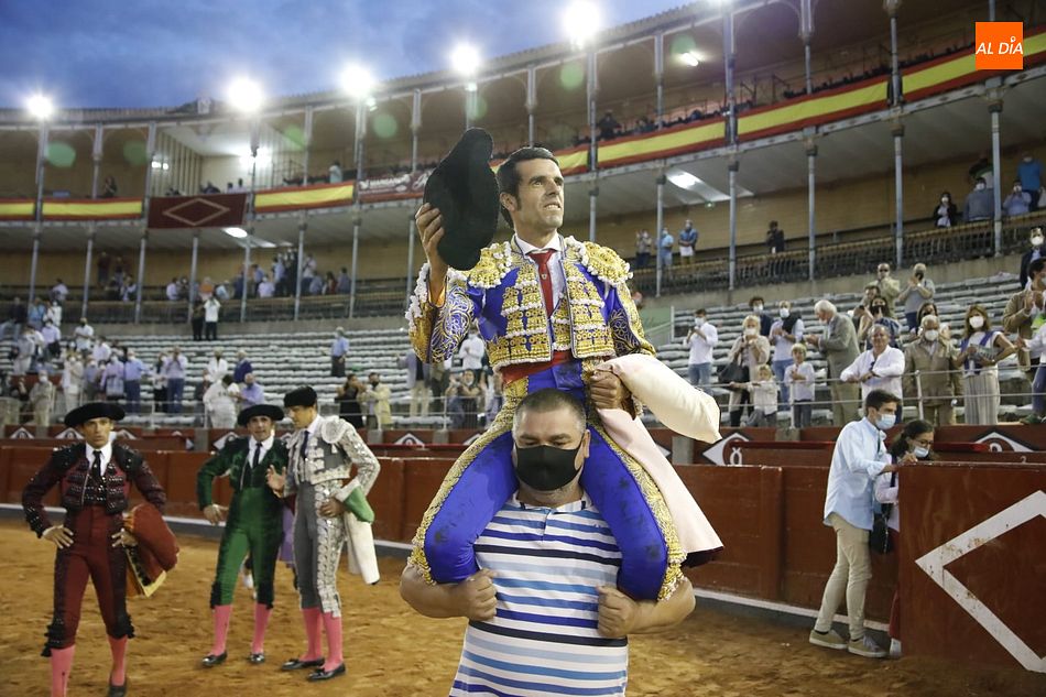 Foto 2 - Corrida de toros con Antonio Ferrera, Diego Urdiales y Emilio de Justo