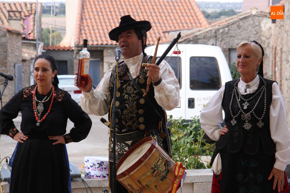Foto 3 - El Mariquelo anima las fiestas de Santa Teresa en El Cubo de Don Sancho