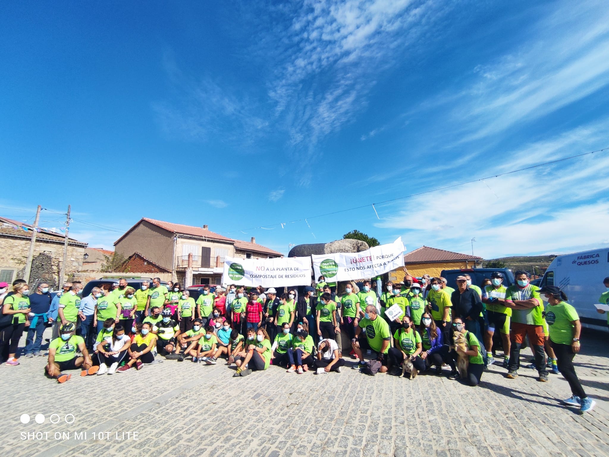Participantes en la marcha cicloturista organizada por Gajates Sin Mierda