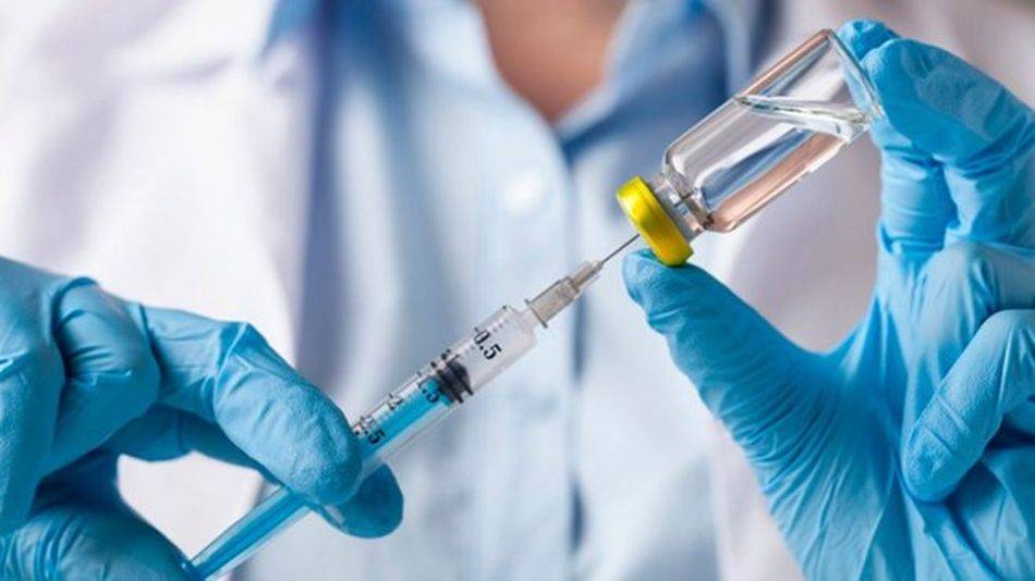 El Ministerio de Sanidad ha anunciado a las comunidades autónomas el cambio en el criterio en la distribución de vacunas que, a partir de ahora, se hará a demanda de lo que solicite cada