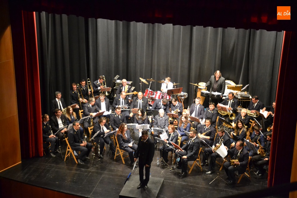 Foto 4 - La Banda Municipal de Música retorna a las tablas del Teatro Nuevo