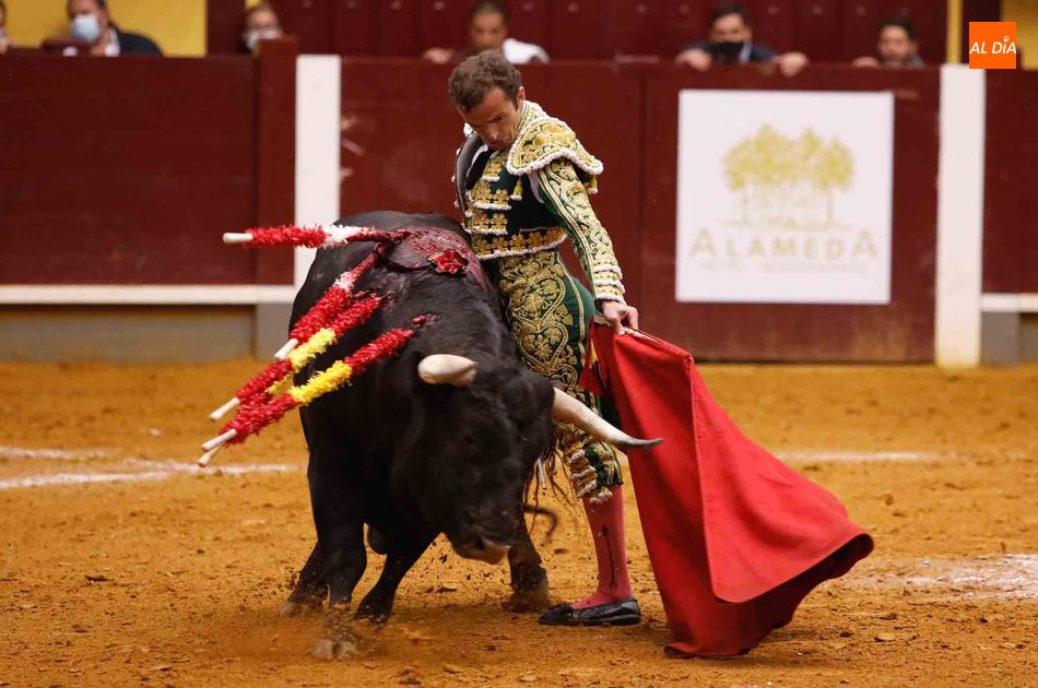 Foto 5 - José Garrido indulta un toro de Domingo Hernández en la corrida concurso de Alba de Tormes