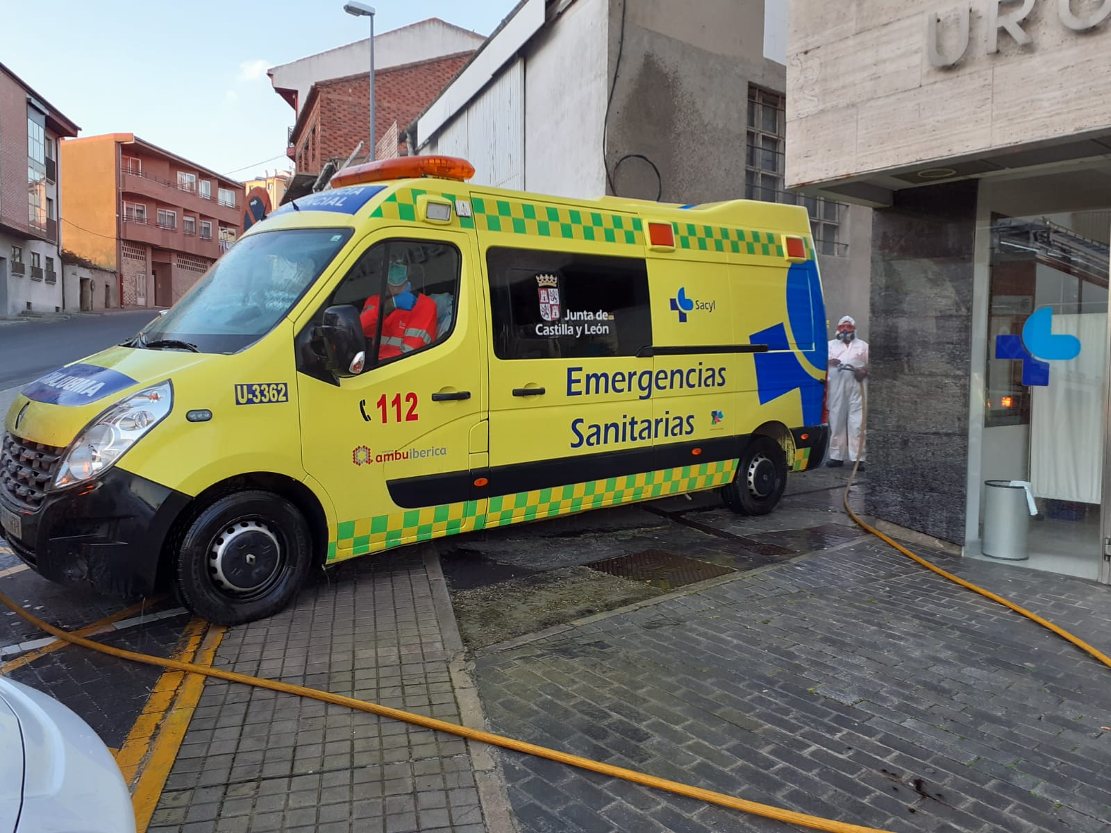 Aprobada una proposición no de ley para dotar a la comarca de Alba de una ambulancia durante 24 horas