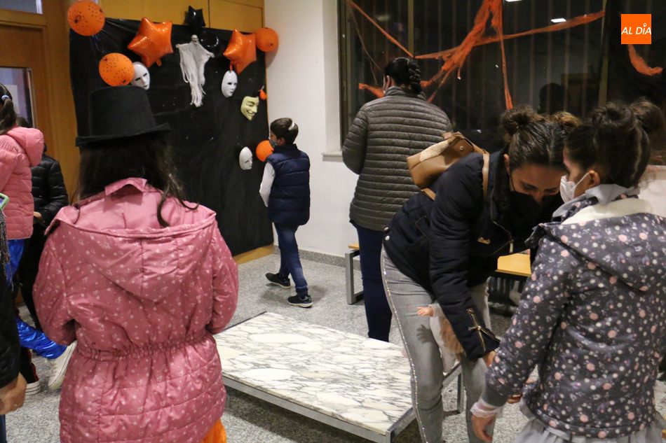Foto 5 - Los más pequeños disfrutan de Halloween en Vitigudino