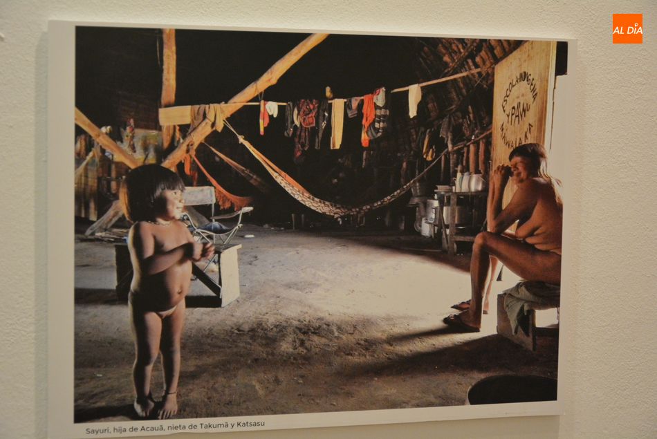 Foto 6 - El Palacio de Maldonado acoge una exposición fotográfica sobre el día a día en una aldea indígena en Brasil