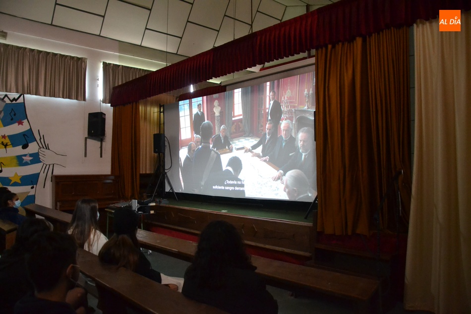 Foto 3 - El salón de actos del Fray Diego se transforma en una sala de cine de la mano del FICEE