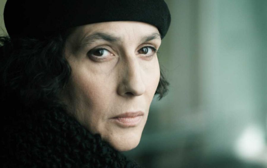 'Clara Campoamor. La mujer olvidada' es una película española para la televisión de 2011, protagonizada por Elvira Mínguez
