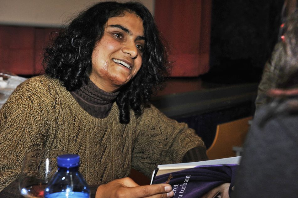 La escritora y activista Nadia Ghulam - WM