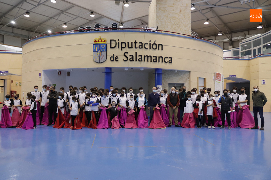 Presentación del nuevo curso de la Escuela de Tauromaquia de Salamanca. Foto: Guillermo García