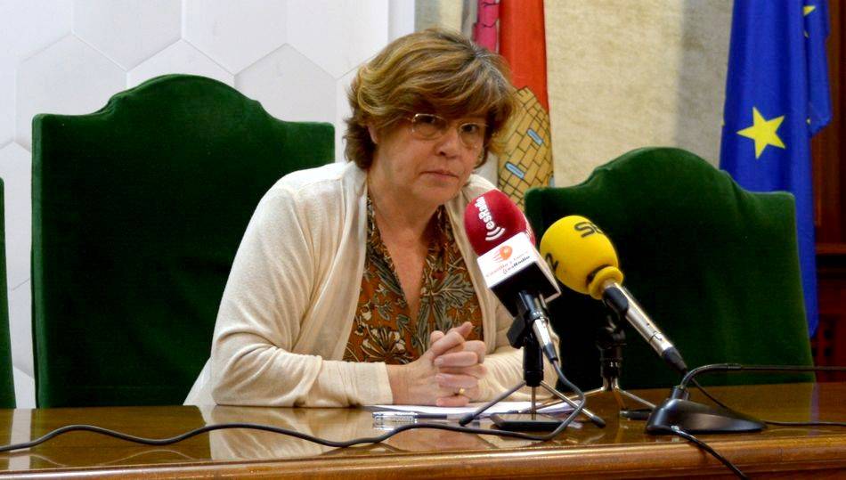 Elena Martín Vázquez, exalcaldesa de Béjar, en una rueda de prensa anterior