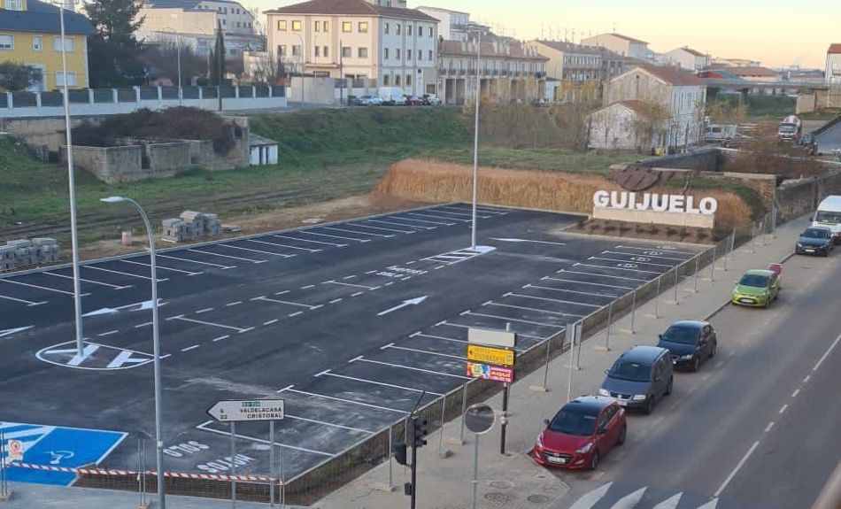 El nuevo aparcamiento público de Guijuelo está prácticamente finalizado - KR