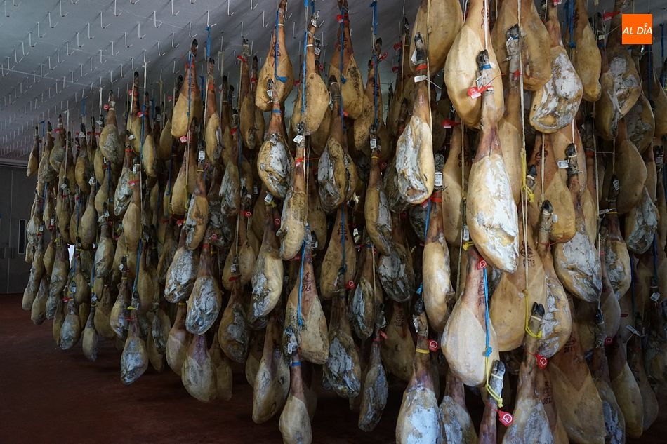 Cómo elegir un buen jamón ibérico, producto imprescindible en las navidades
