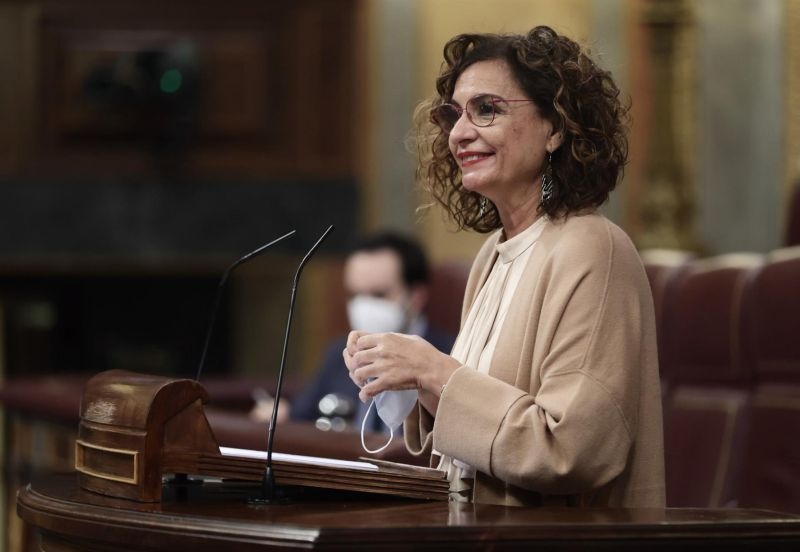 El Gobierno estudia reducir la cuarentena por Covid-19 debido al alto porcentaje de población vacunada