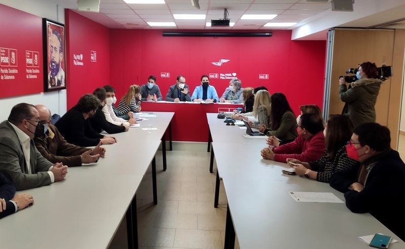 Los nuevos partidos localistas son consecuencia directa de los 35 años de ineficaz gestión del PP, según Ana Sánchez